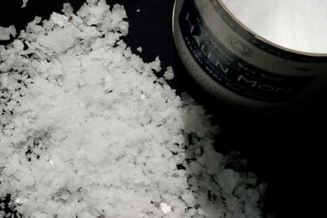 UK households urged to place bowls of salt by windowsills as we enter Autumn UK households urged to place bowls of salt by windowsills as we enter Autumn