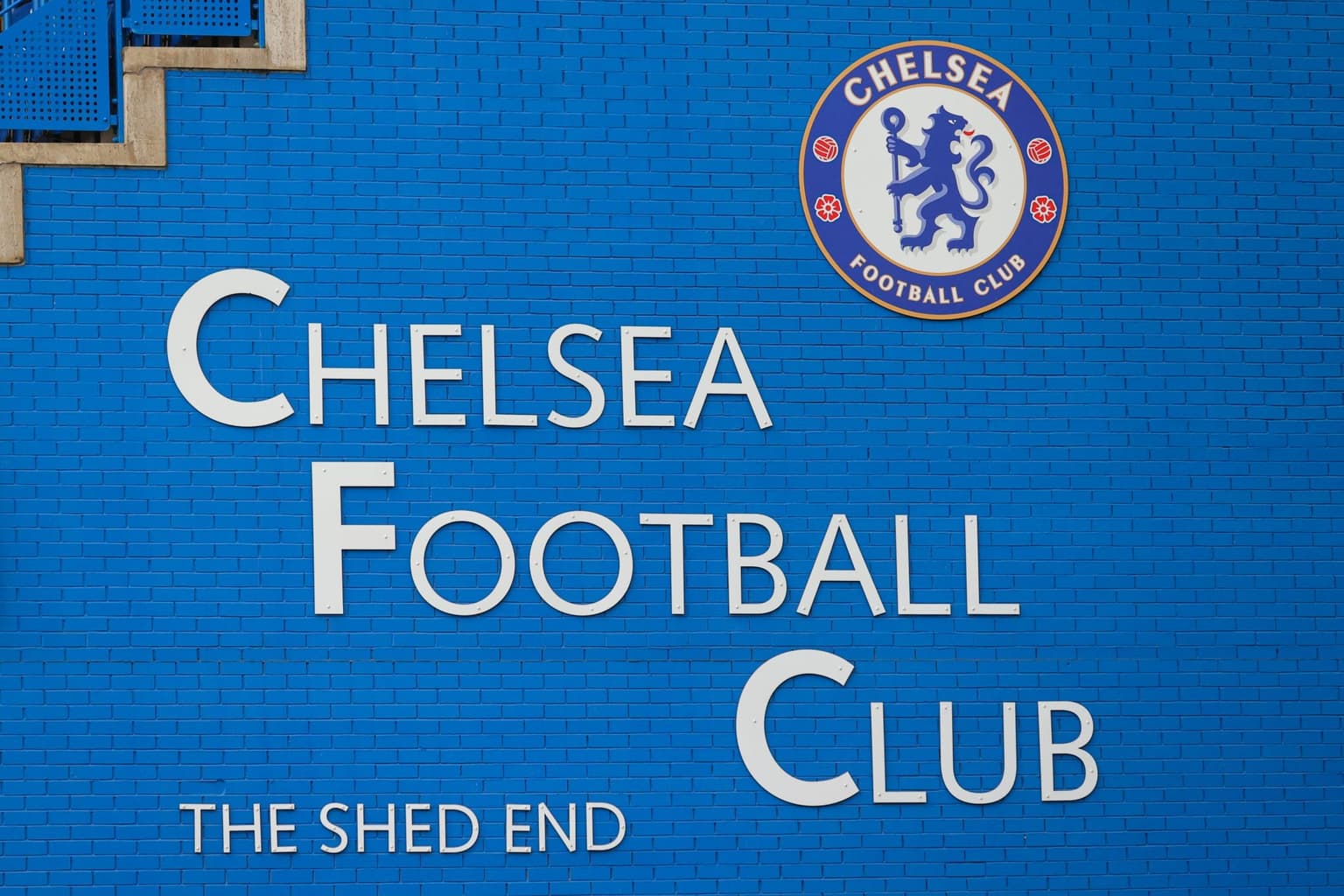 Lewis Hamilton and Serena Williams to invest in Chelsea takeover bid