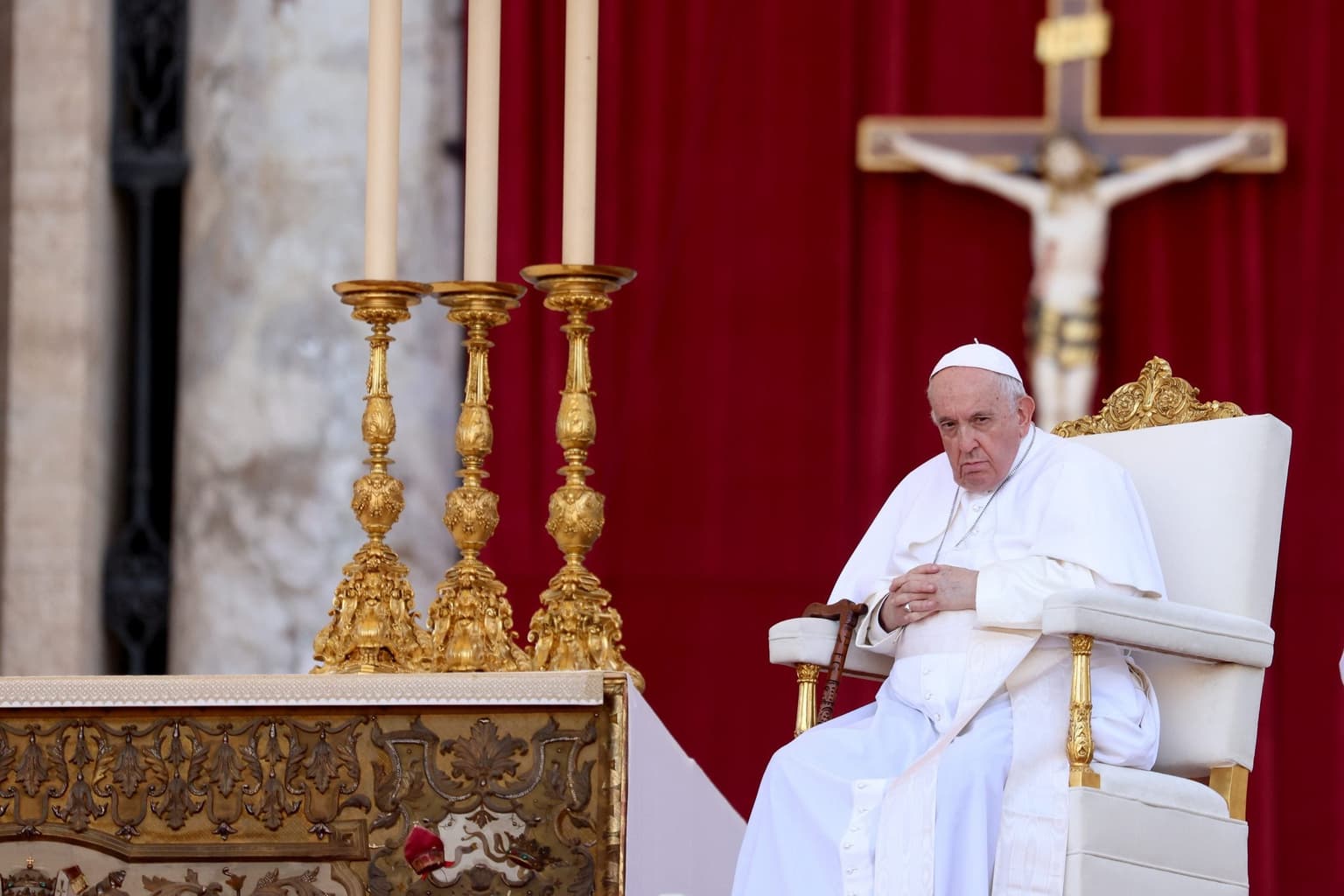 Joe Rogan calls The Vatican a ‘country filled with paedophiles and stolen art’