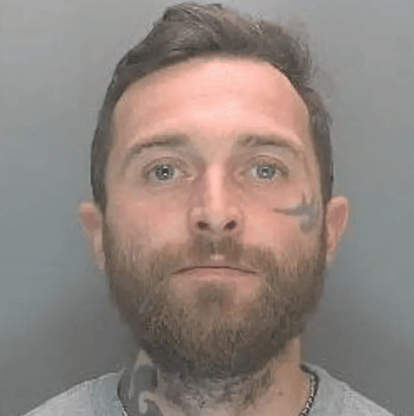 Wanted man who is 4ft 9 inches taunts police on social media while still on the run