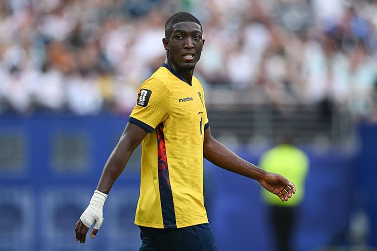 Joel Ordonez: Crystal Palace move to hijack Aston Villa deal Joel Ordonez: Crystal Palace move to hijack Aston Villa deal