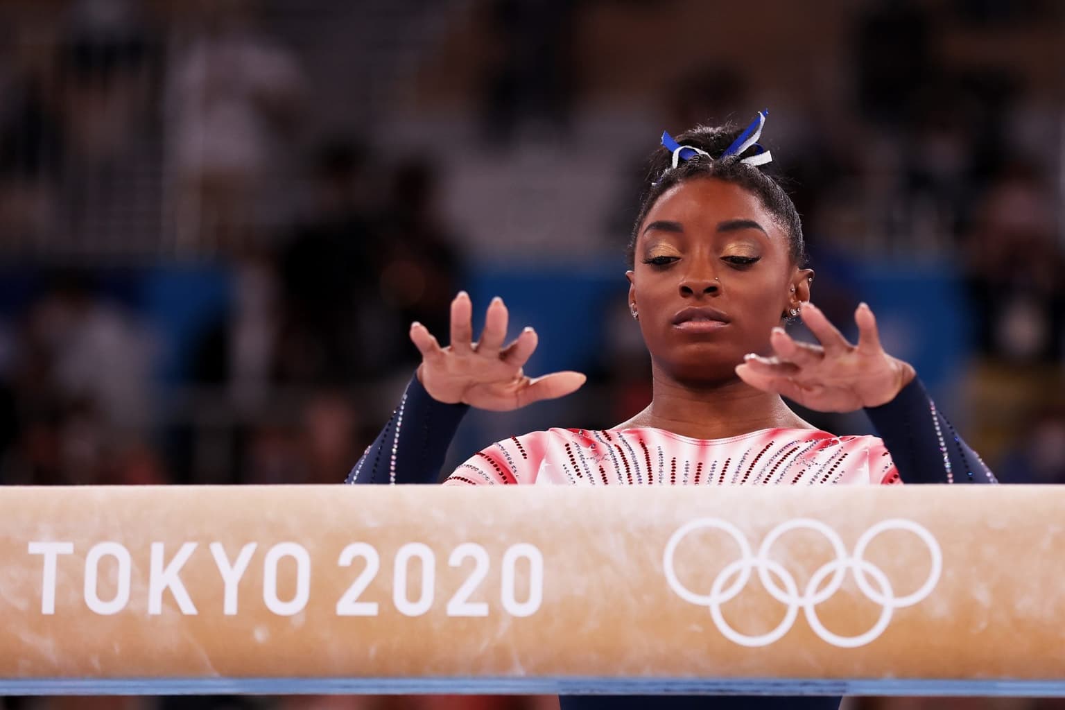 Simone Biles wins bronze in women’s beam final