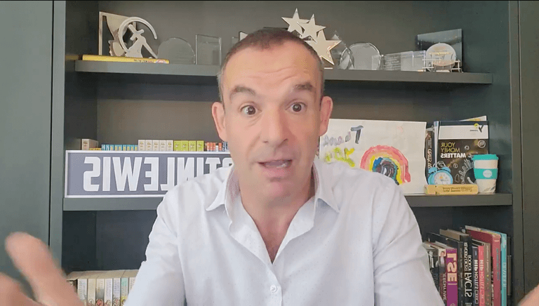 Martin Lewis issues ’emergency’ energy warning to thousands of households Martin Lewis issues ’emergency’ energy warning to thousands of households