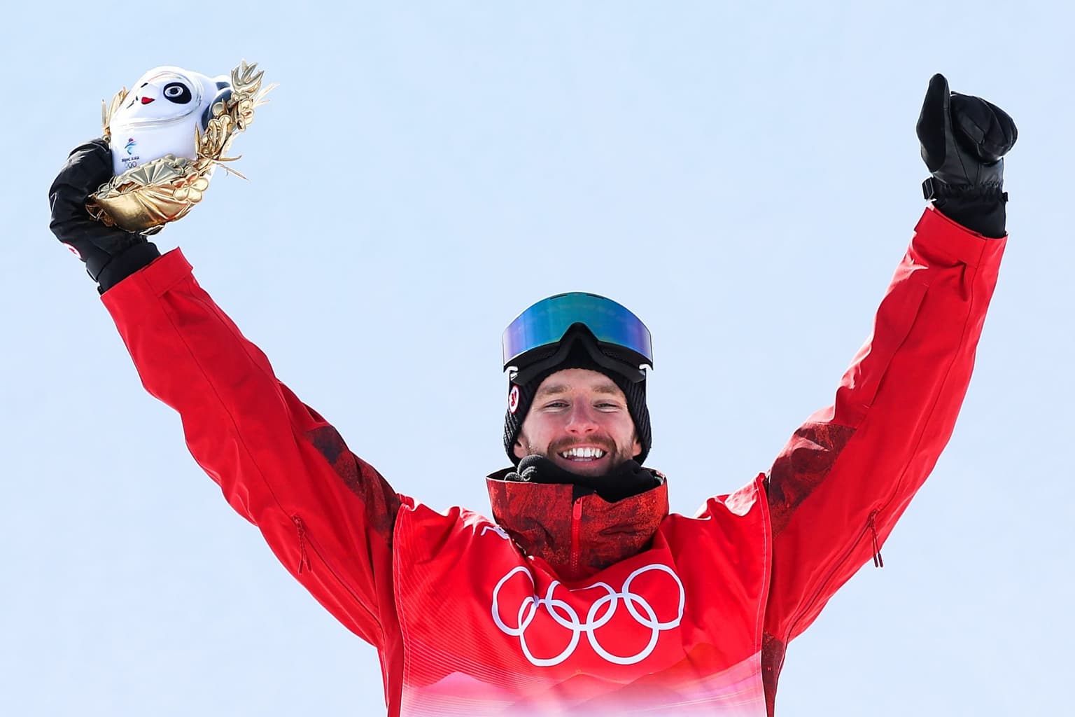 Canadian snowboarder wins gold medal three years after cancer diagnosis