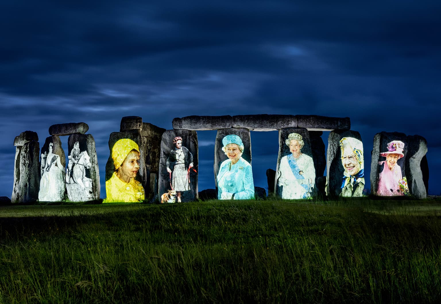 Brits react to ‘ridiculous’ Stonehenge Jubilee display that divided the internet