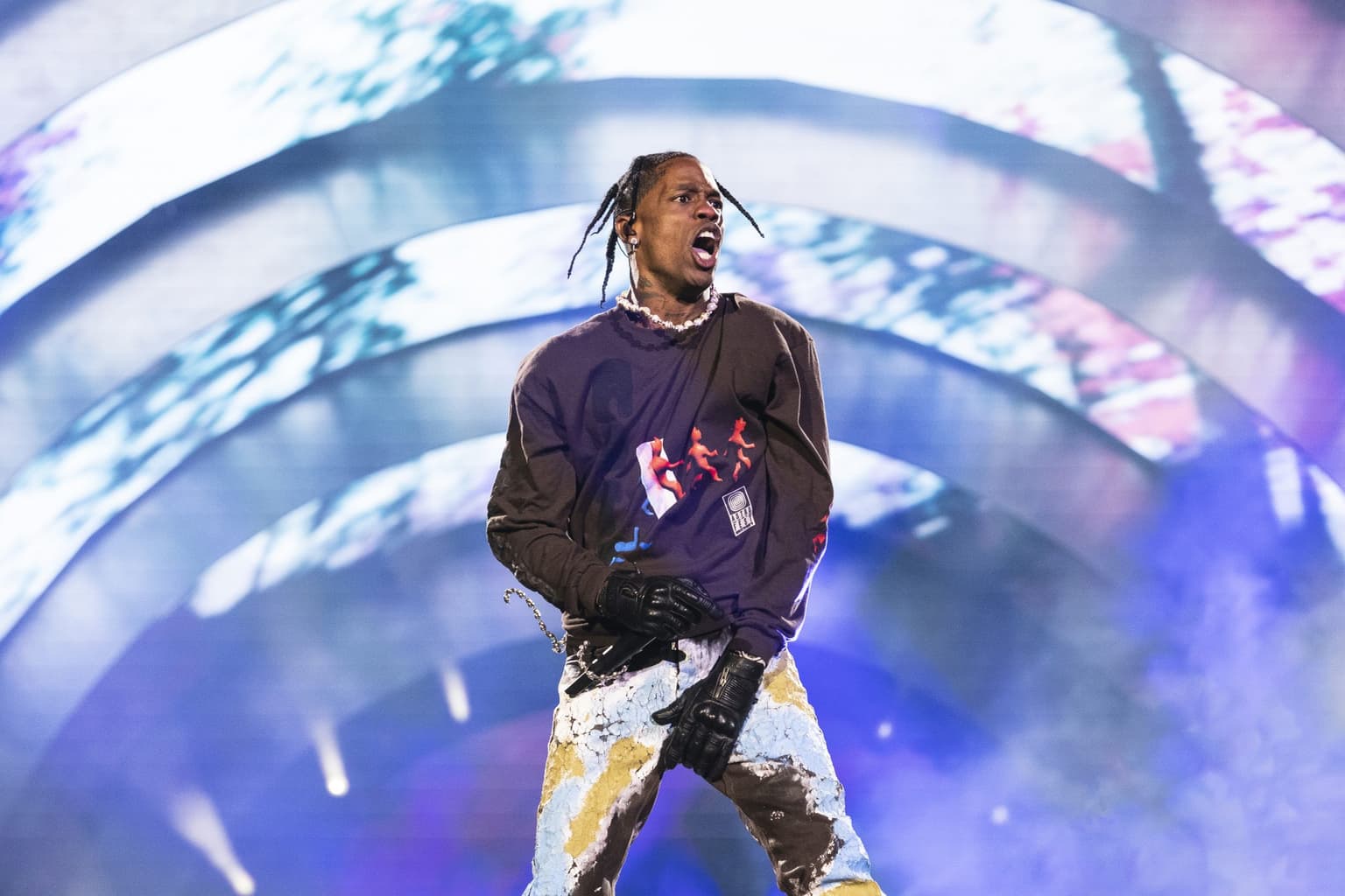 Pregnant woman suing Travis Scott for death on unborn baby following Astroworld tragedy