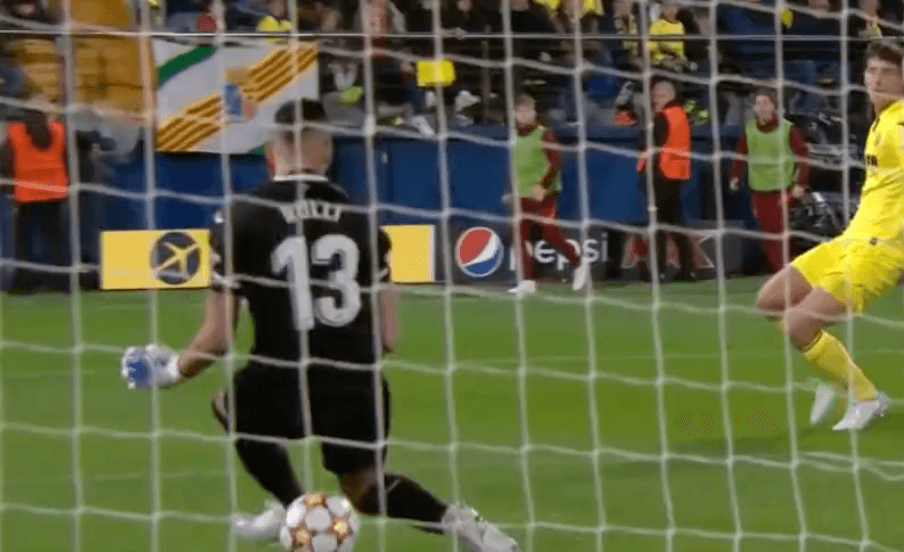 Villarreal goalkeeper at fault for two goals as Liverpool reach Champions League final