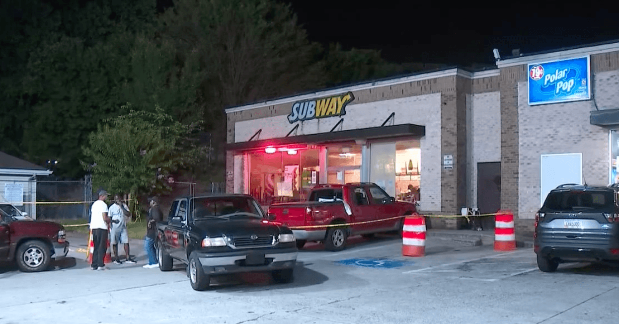 Subway worker shot dead for putting too much mayo on sandwich