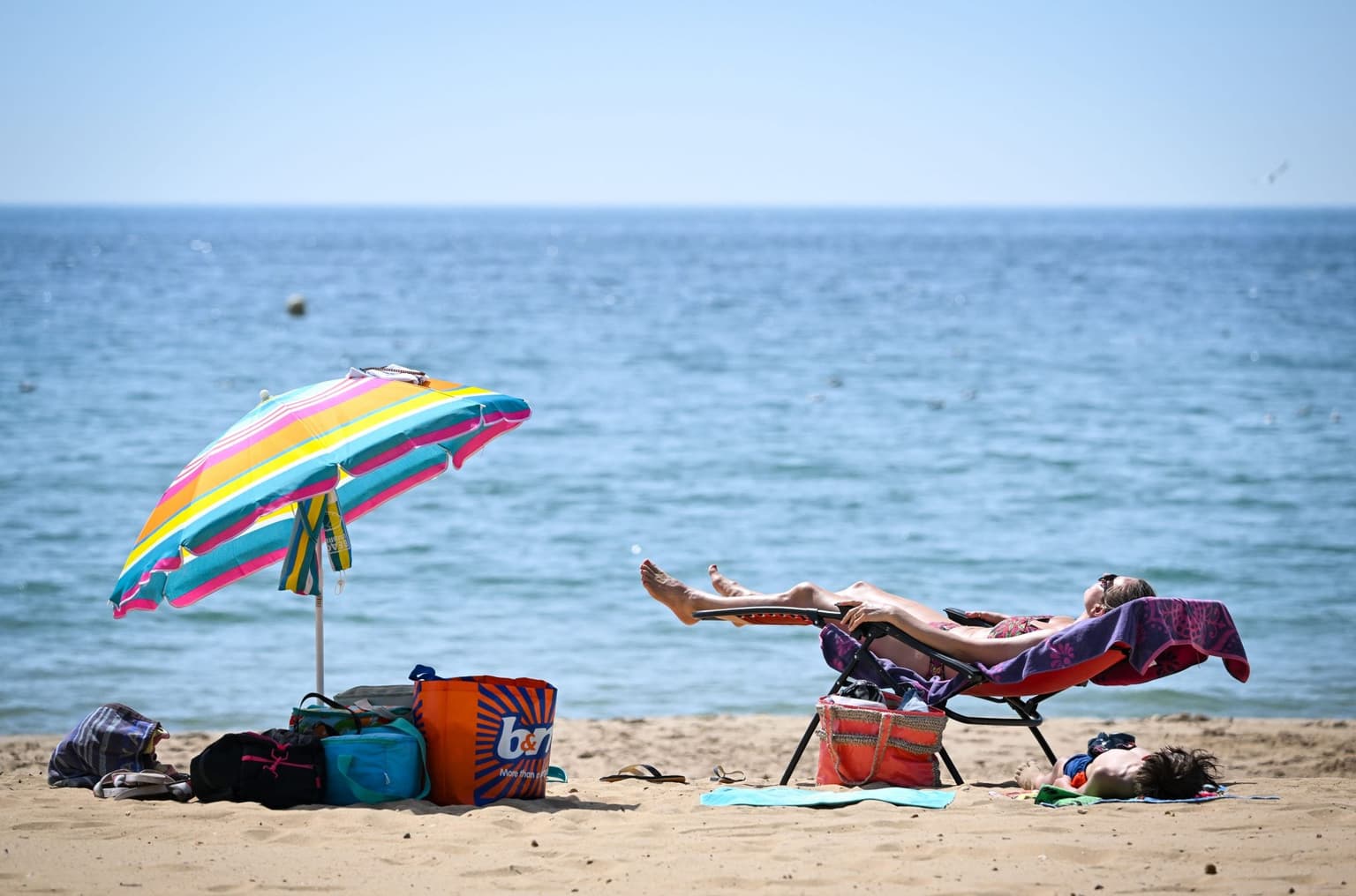 More than 3,200 Brits killed by heatwave in 2022 as temperatures hit 40C