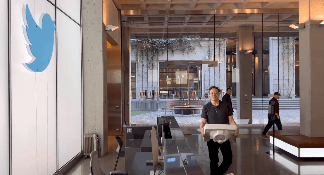 Elon Musk barges into Twitter HQ carrying a bathroom sink