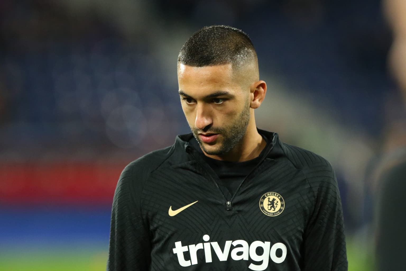 Hakim Ziyech’s loan move to PSG falls through after Chelsea error