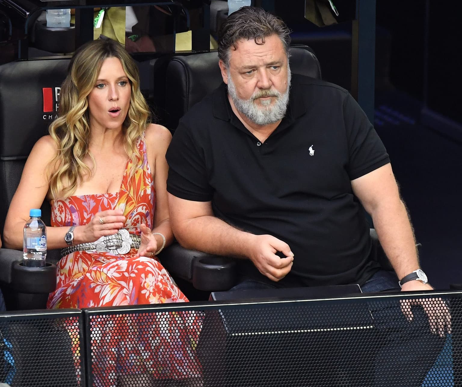 Restaurant owner backs decision not to serve Russell Crowe and his girlfriend