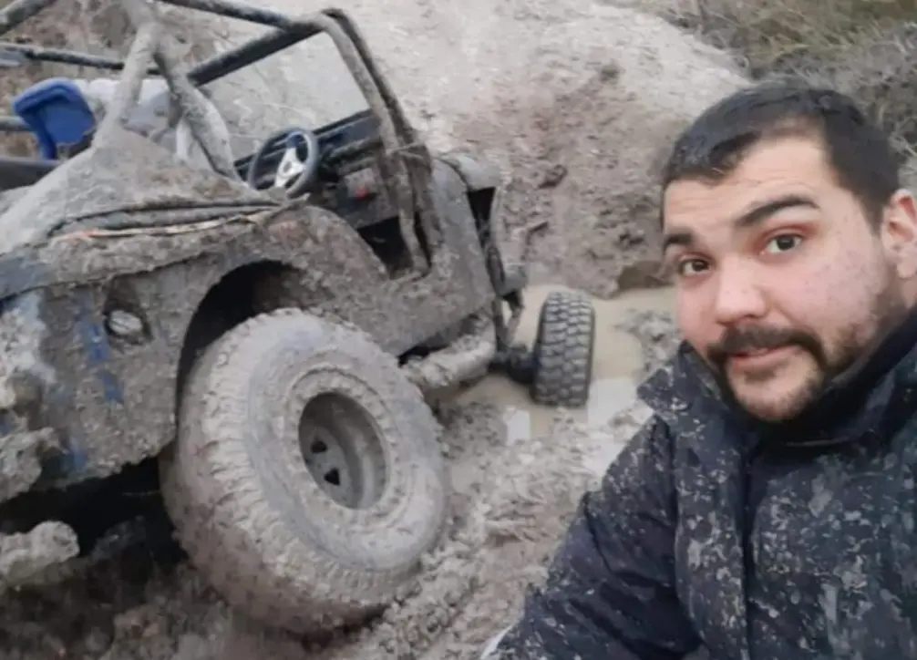 Body found inside shark identified as missing man after family recognise tattoo
