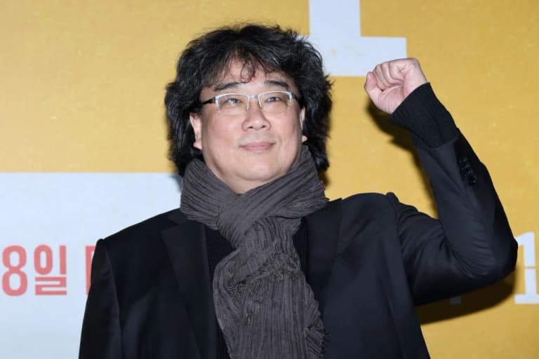 Bong Joon-ho says if he could clone himself eleven times he would make a better football team than Arsenal Bong Joon-ho says if he could clone himself eleven times he would make a better football team than Arsenal