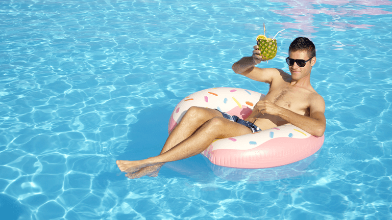 Doctor explains why UK heatwave is giving some men ‘summer penis’ Doctor explains why UK heatwave is giving some men ‘summer penis’