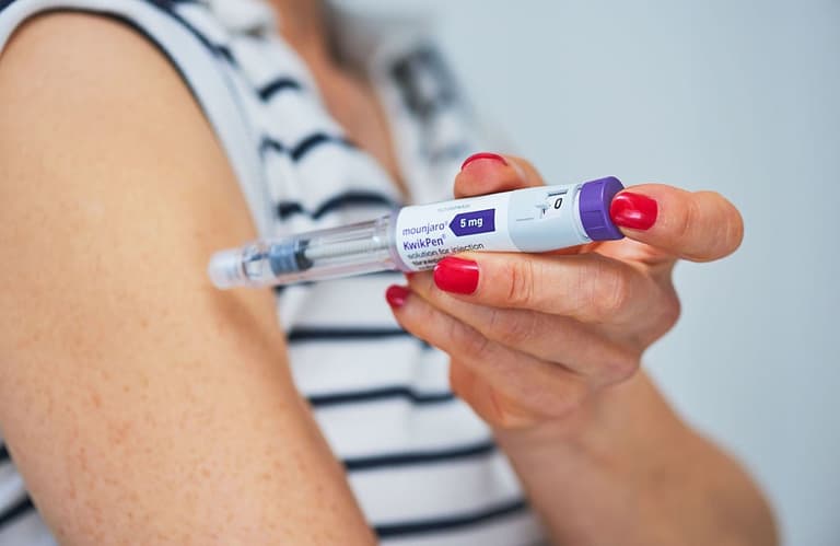 Weekly diabetes jab could replace daily insulin for hundreds of thousands Weekly diabetes jab could replace daily insulin for hundreds of thousands
