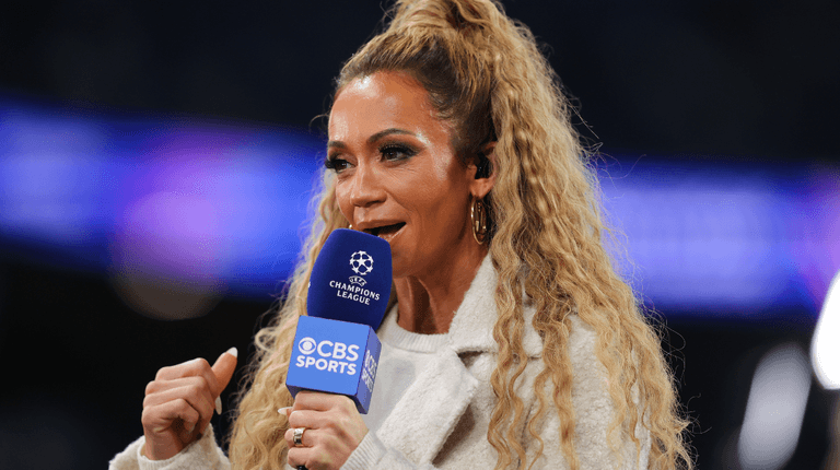 Kate Scott suffers wardrobe malfunction live on CBS leaving Thierry Henry shocked Kate Scott suffers wardrobe malfunction live on CBS leaving Thierry Henry shocked