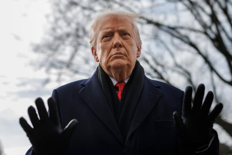 Donald Trump reveals secret weapon he calls ‘The Discombobulator’ Donald Trump reveals secret weapon he calls ‘The Discombobulator’
