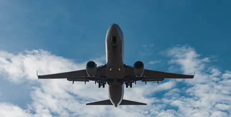 Search underway for 737 plane missing in the Indian Ocean Search underway for 737 plane missing in the Indian Ocean