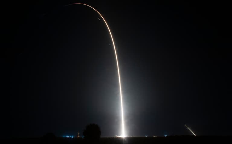 SpaceX crashes rocket into the moon ‘unintentionally’ after launch SpaceX crashes rocket into the moon ‘unintentionally’ after launch