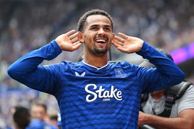 Ndiaye to Man City for £65m as Everton’s deadline day unravels Ndiaye to Man City for £65m as Everton’s deadline day unravels