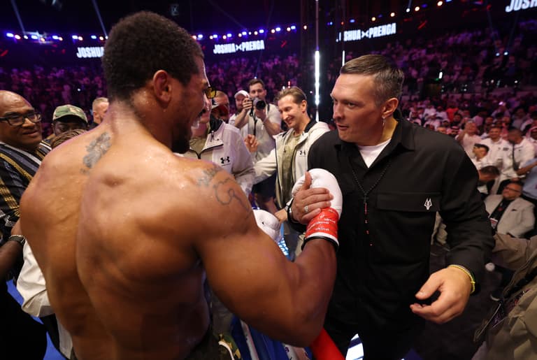 Oleksandr Usyk’s cold rejection exposes Tyson Fury’s growing desperation Oleksandr Usyk’s cold rejection exposes Tyson Fury’s growing desperation