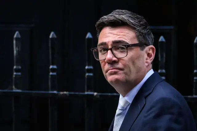 Burnham early election: No 10 advisers ‘pushing’ for spring vote Burnham early election: No 10 advisers ‘pushing’ for spring vote