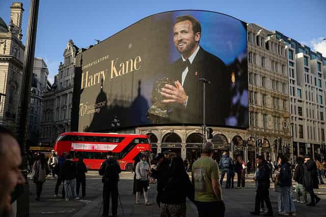Harry Kane becomes first Englishman to win the Ballon d’Or since 2001 Harry Kane becomes first Englishman to win the Ballon d’Or since 2001
