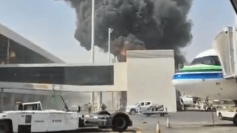 Pilot one of three killed as plane destroyed as Houthis attack Riyadh Airport Pilot one of three killed as plane destroyed as Houthis attack Riyadh Airport