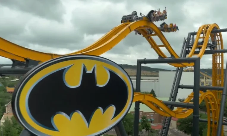 Video: The stomach-churning new Batman roller coaster at Six Flags Over  Texas 