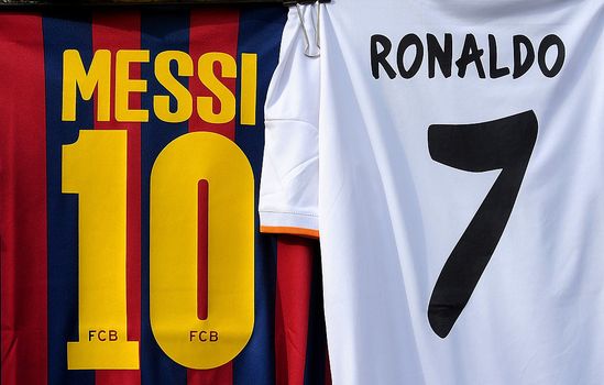 Lionel Messi and Cristiano Ronaldo's internet-breaking picture has hidden  meaning behind it