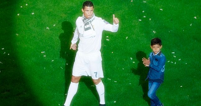 Cristiano Ronaldo more selfish than Lionel Messi