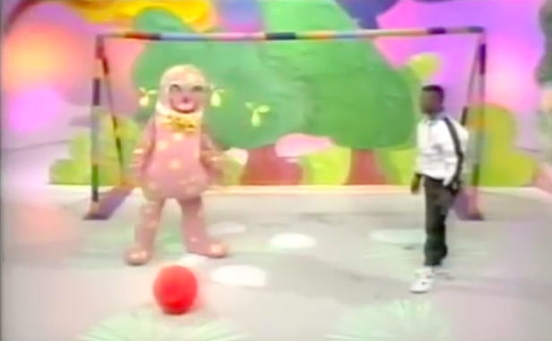 Remembering the time Garth Crooks gave Mr Blobby football lessons - JOE ...