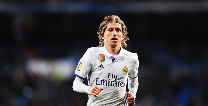 Luka Modric takes the '10' shirt - AS USA