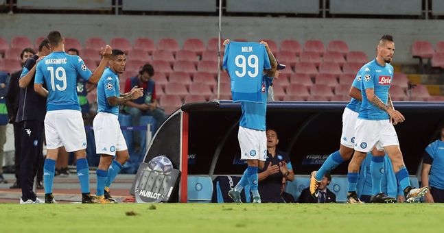 Napoli gaffe as Lorenzo Insigne attempts shirt tribute