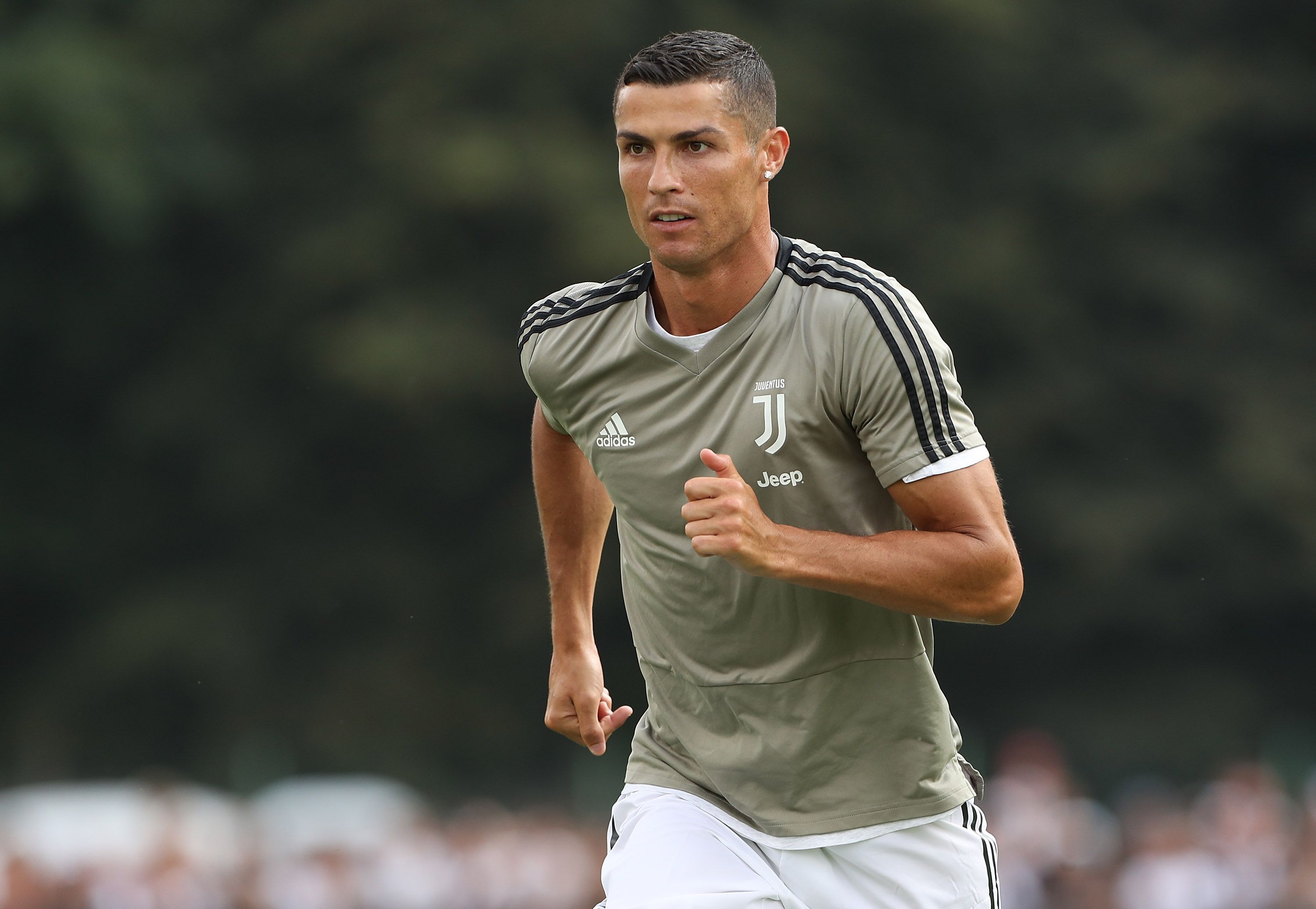 Ronaldo's shirt at Man Utd in demand with searches up over 3000