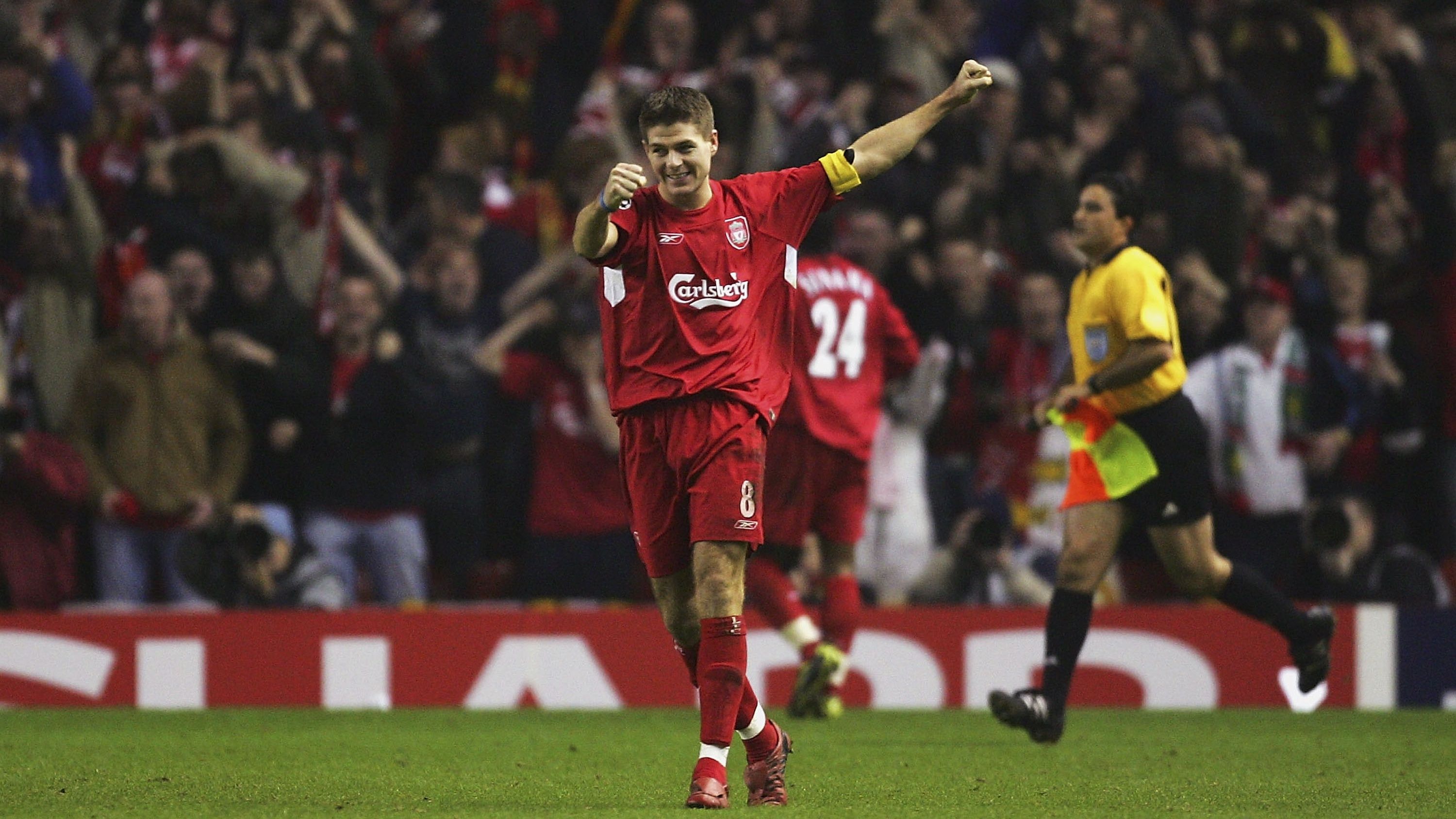 Steven Gerrard joined by family for Liverpool premiere of   documentary Make Us Dream - Liverpool Echo