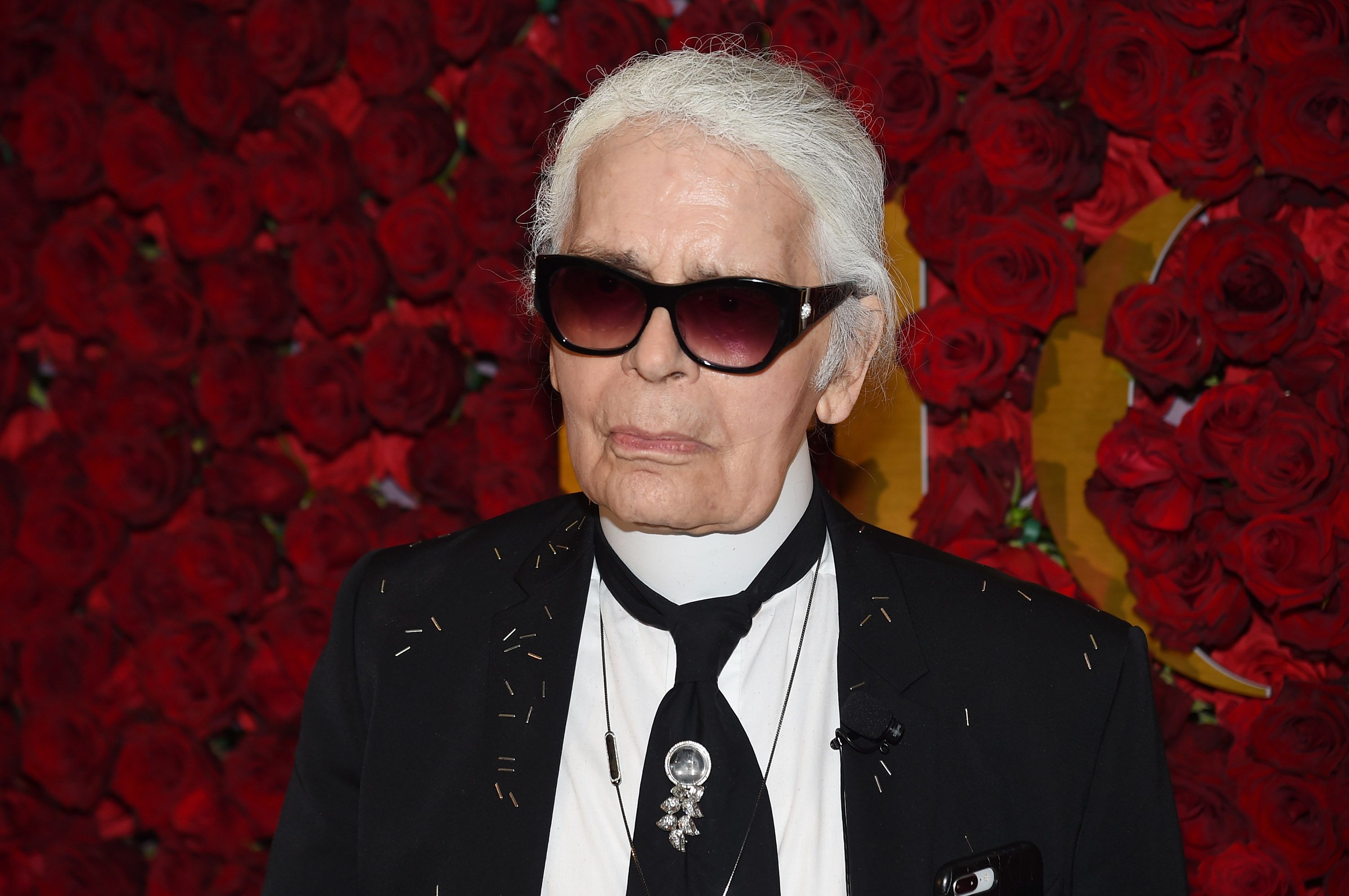 Karl Lagerfeld, enigmatic Chanel designer, dies at 85