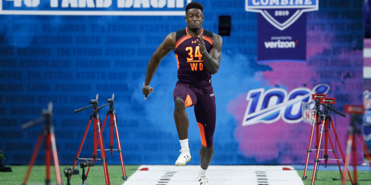 A Sports Nutritionist Reacts to NFL Player DK Metcalf's Diet of