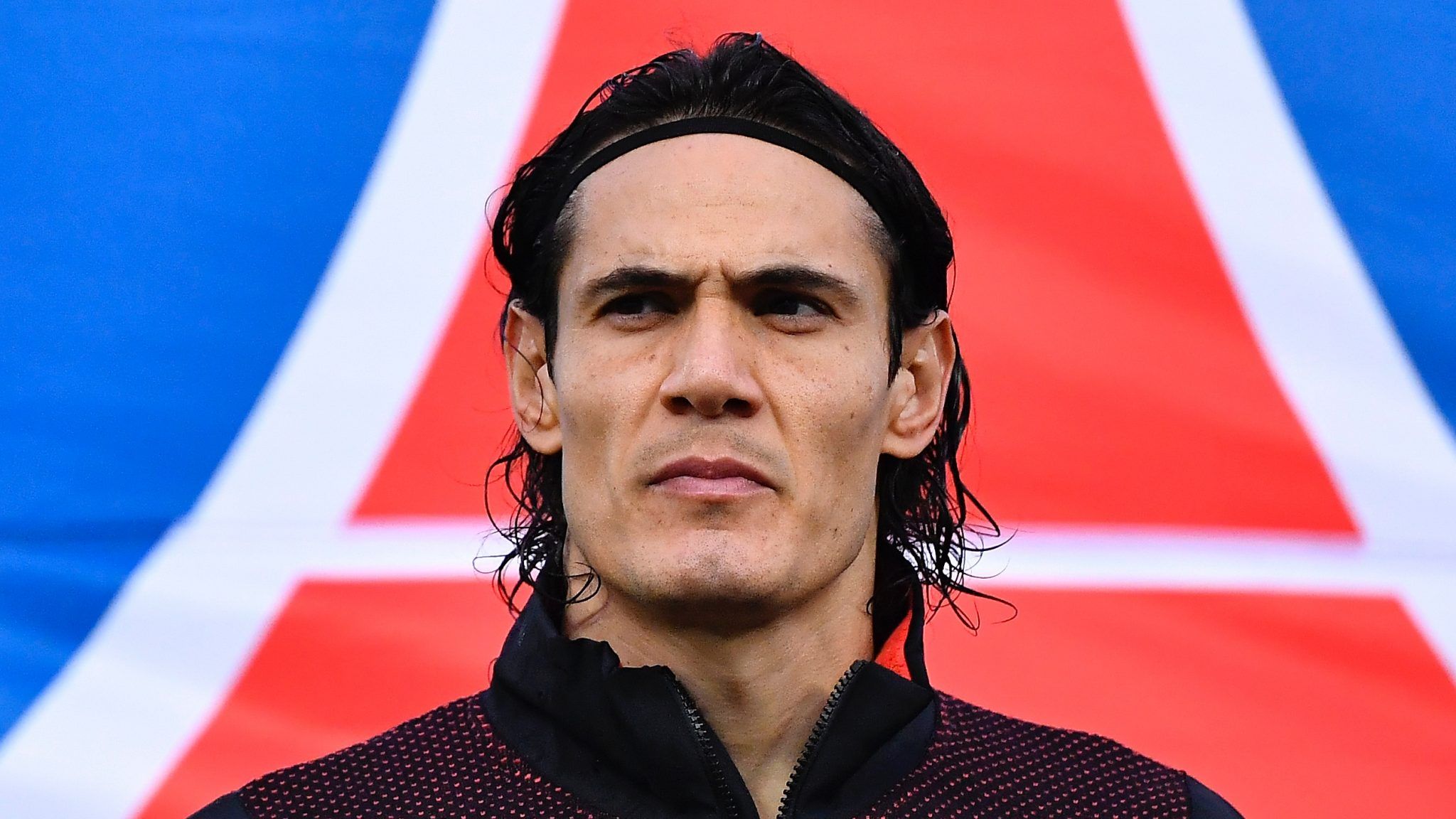 Edinson Cavani makes request to Man Utd fans after Cristiano Ronaldo return  - Mirror Online