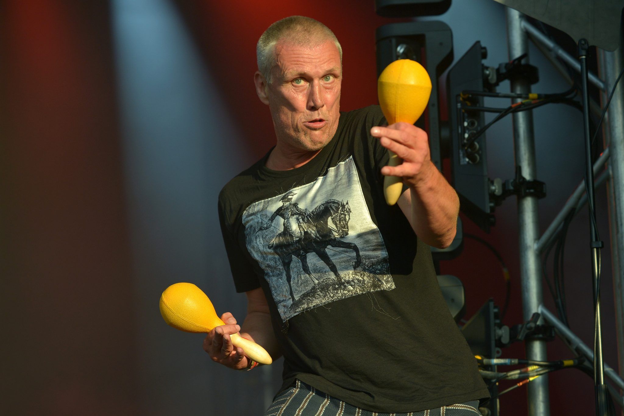 Bez happy mondays workout sale