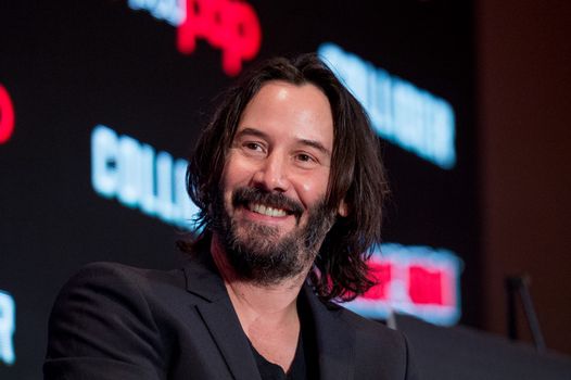 Keanu Reeves donated 70 percent of his matrix salary to leukaemia research