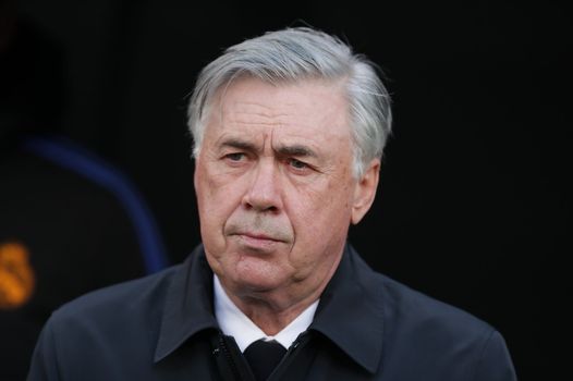 carlo-ancelotti-told-to-resit-exams-by-uefa-after-coaching-badges-expire