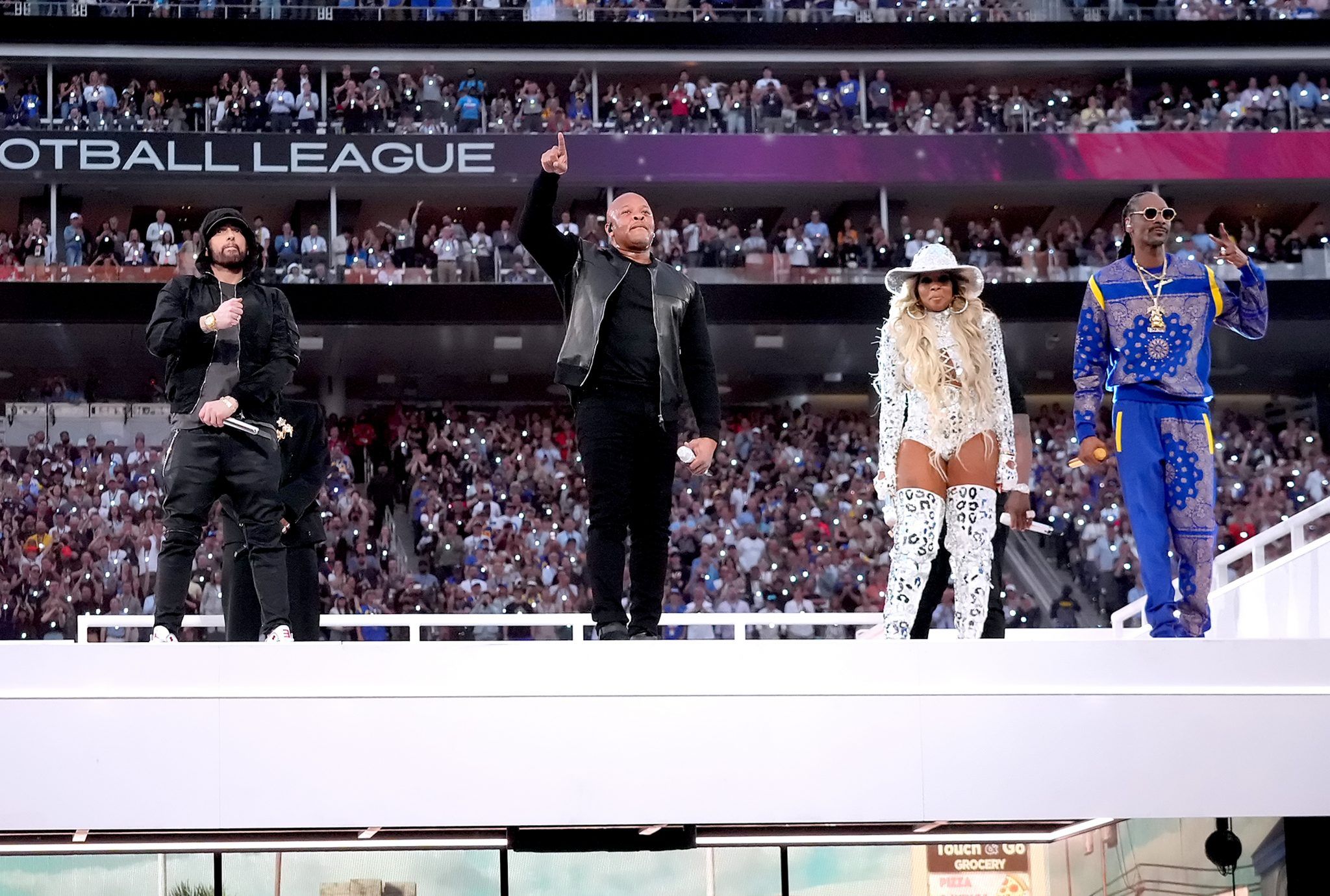 Dr Dre, Snoop Dogg, Eminem, Kendrick Lamar and Mary J Blige's half-time  show – an all-timer, Music