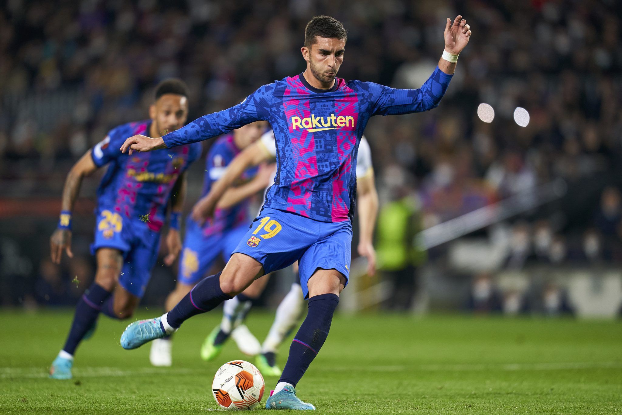 Ferran Torres gave his shirt to a young fan who didn't get a chance to see  him in action last year : r/Barca