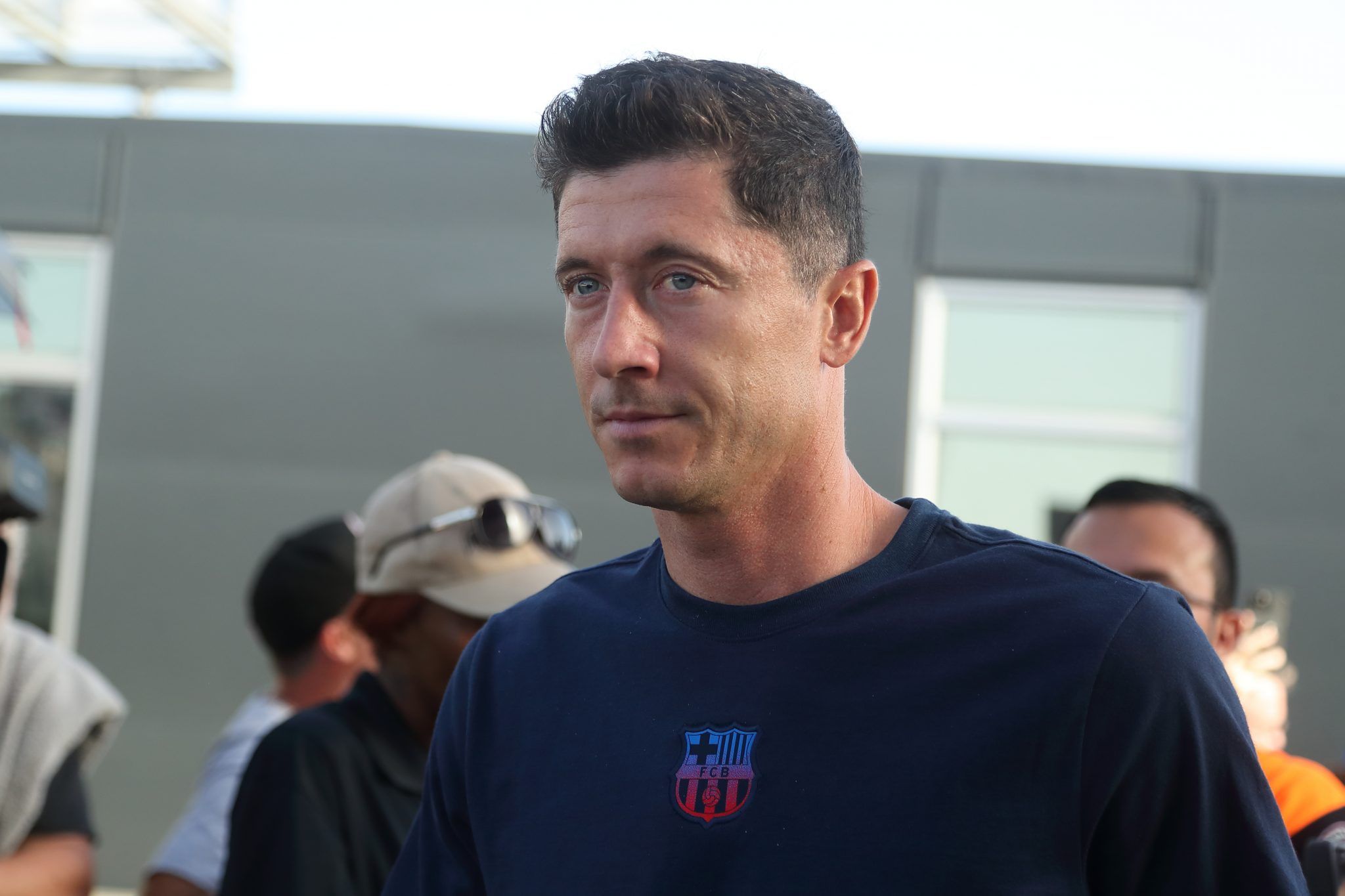 Robert Lewandowski's Barcelona Shirt Goes Out Of Stock After Club Runs Out  Of Letter 'W'