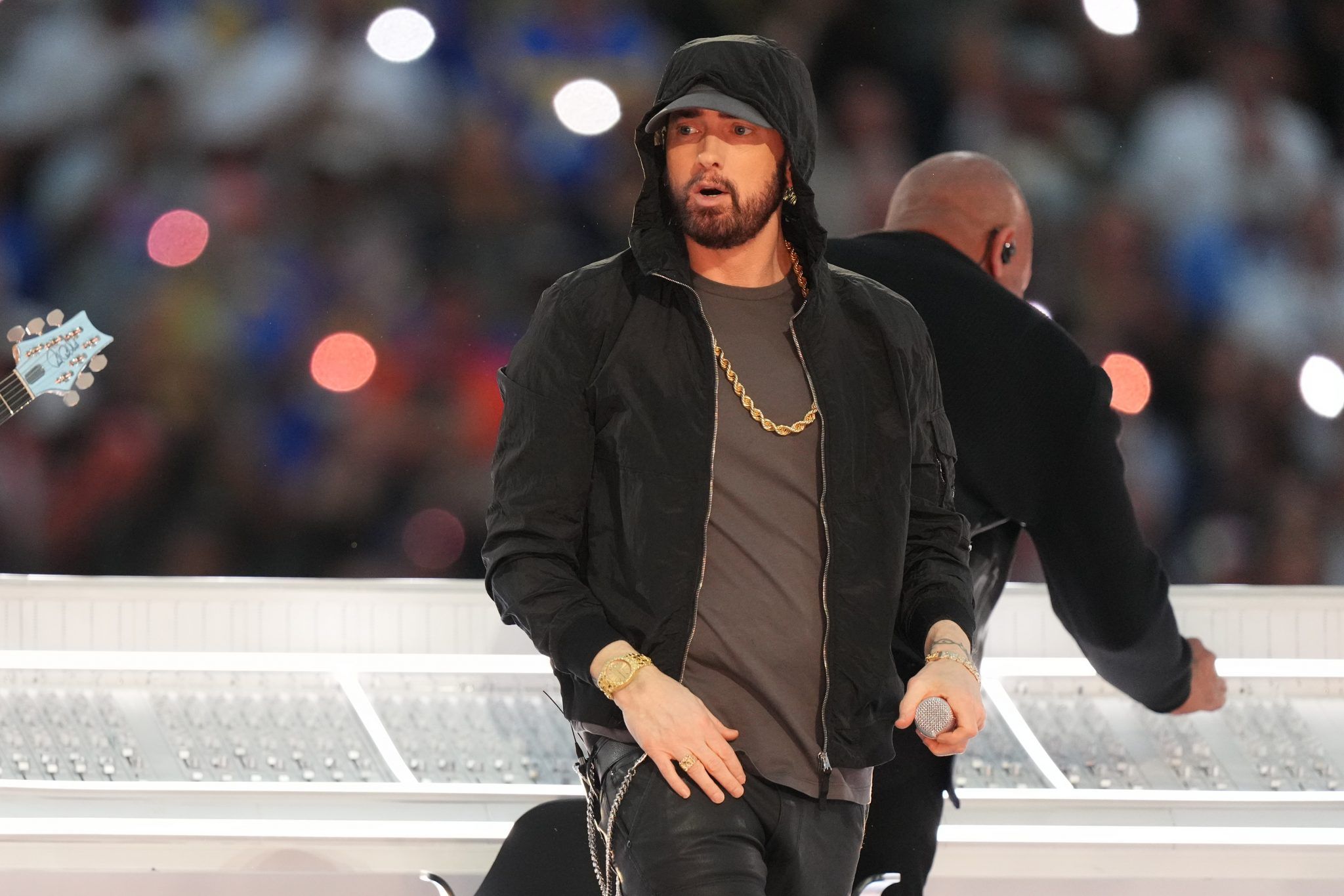 Dre, Eminem, 50 Cent And More Blow Roof of Super Bowl With History Making  Performance