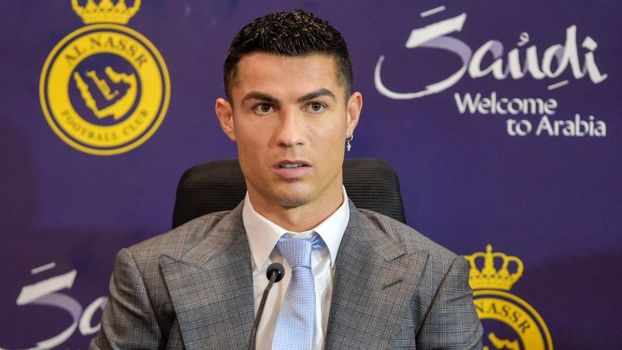 Cristiano Ronaldo Sends Out World Cup Reminder At Al Nassr Unveiling 4565