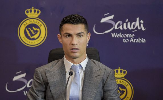 Cristiano Ronaldo drops Al-Nassr future hint after offer to London club 